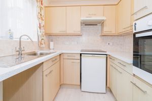 KITCHEN- click for photo gallery